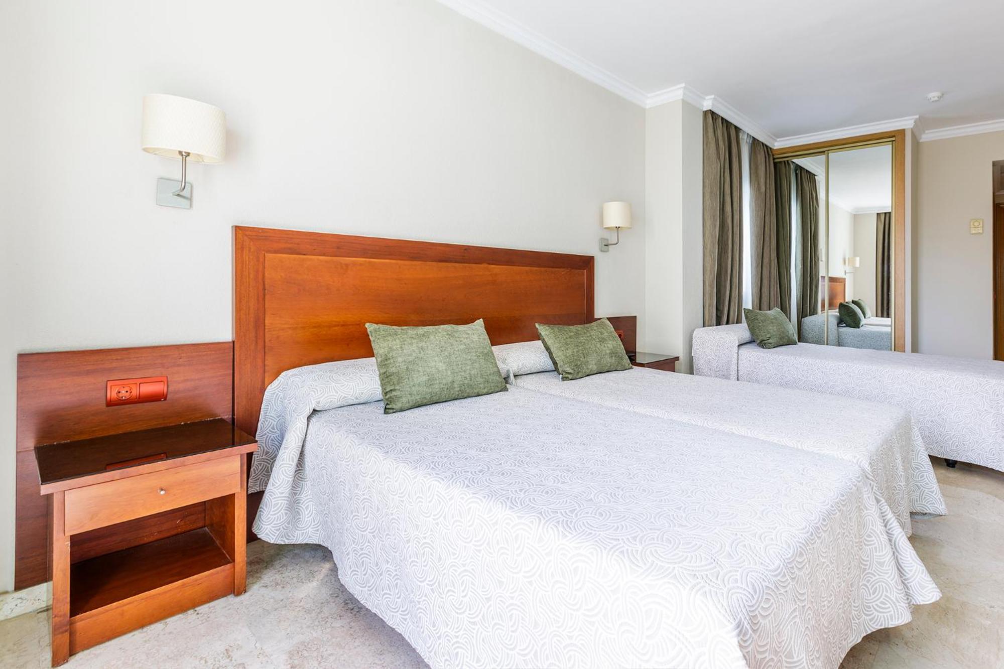Hotel Torremar - Mares Torre Del Mar Zewnętrze zdjęcie